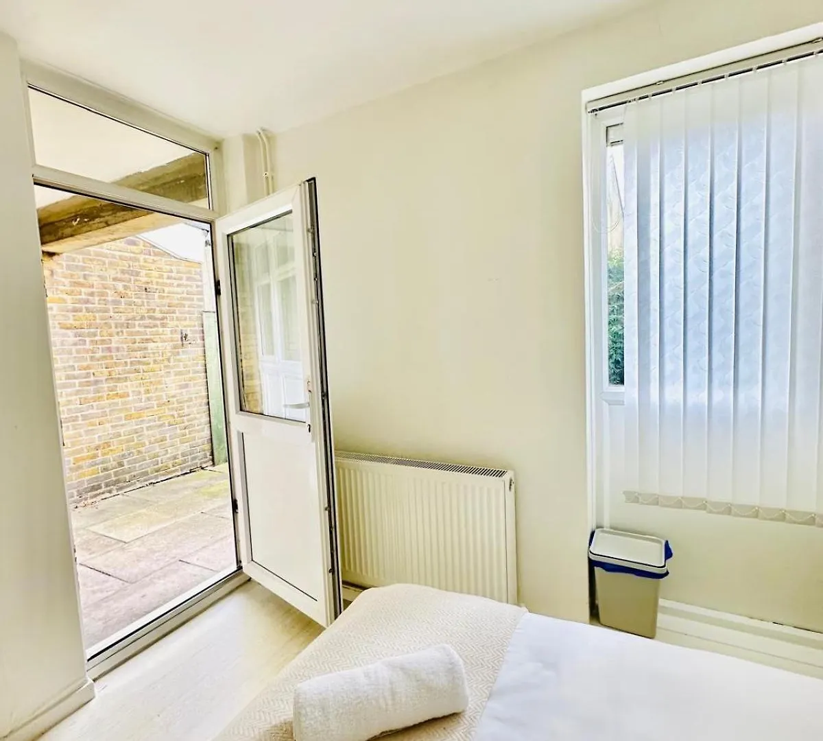 Bed & Breakfast Whites Inn London United Kingdom